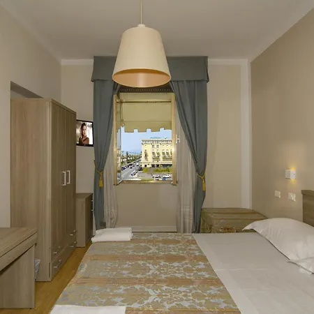 Hotel La Pace 3*