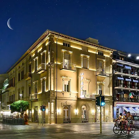 Otel La Pace Viareggio