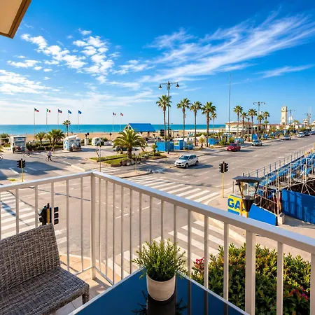 Hotel La Pace Viareggio
